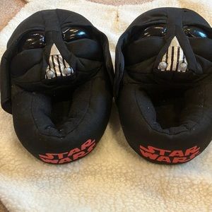 3/$20 Star Wars darth vader slippers